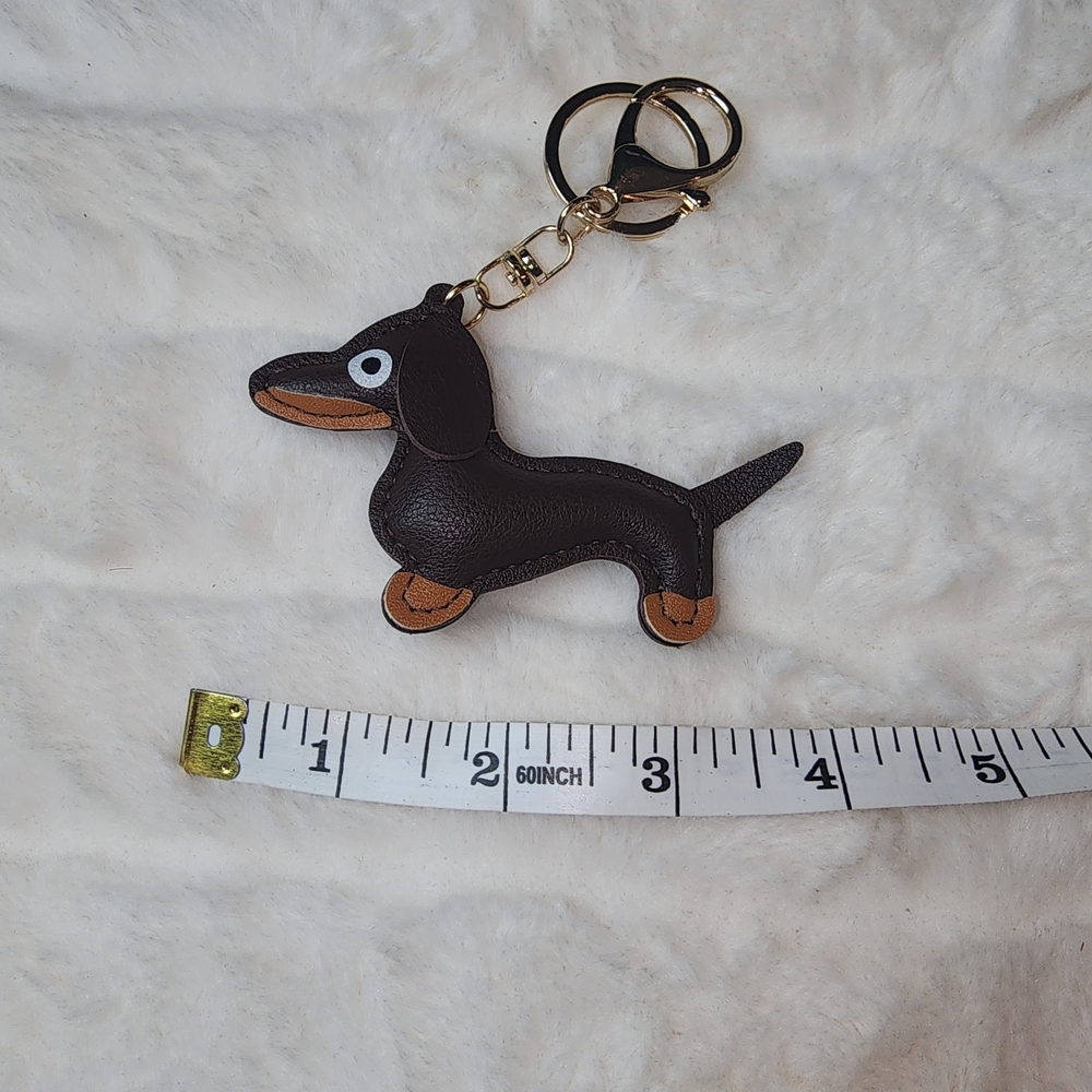 Brown Dog Keychain - Picture 2 of 3